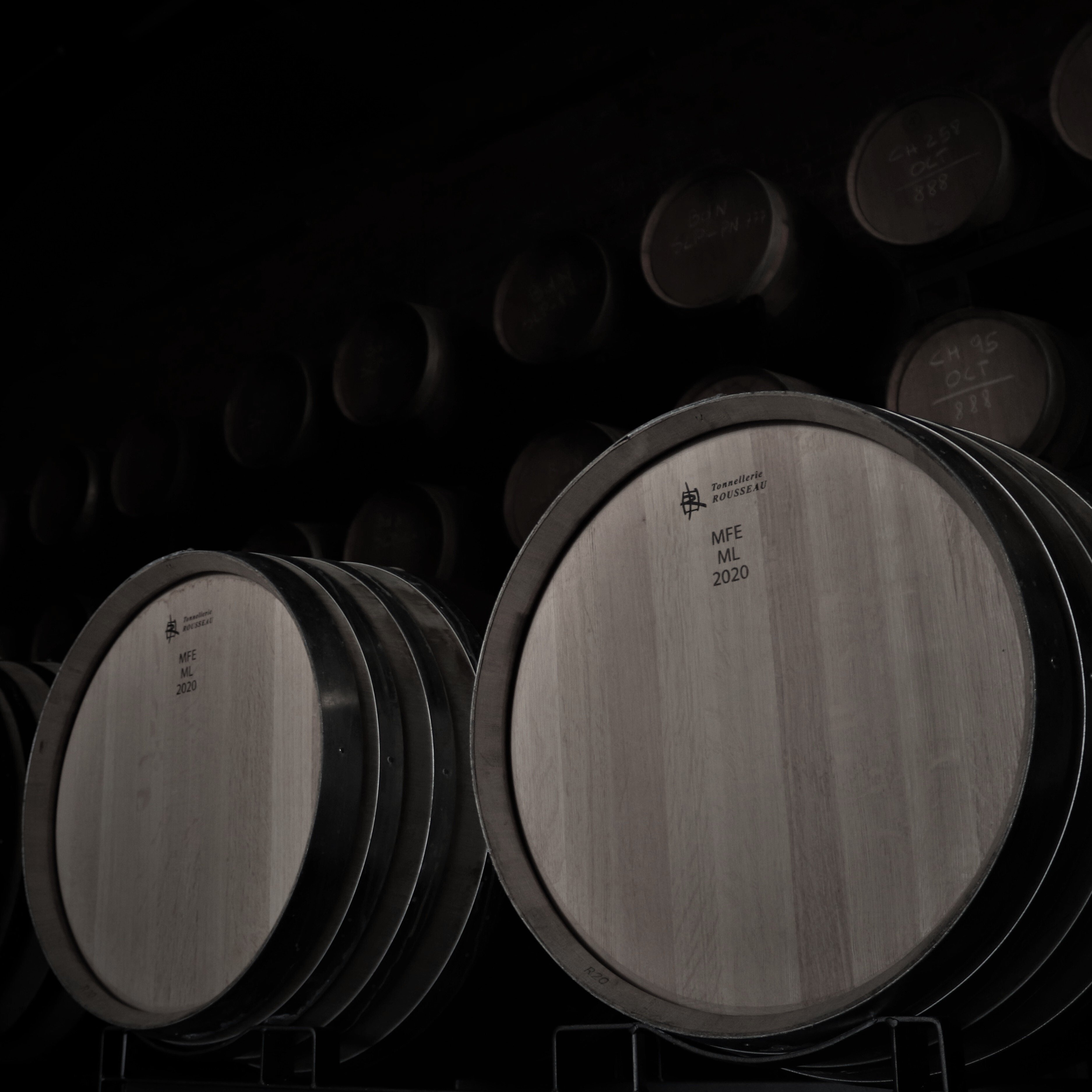 Barrels B&W
